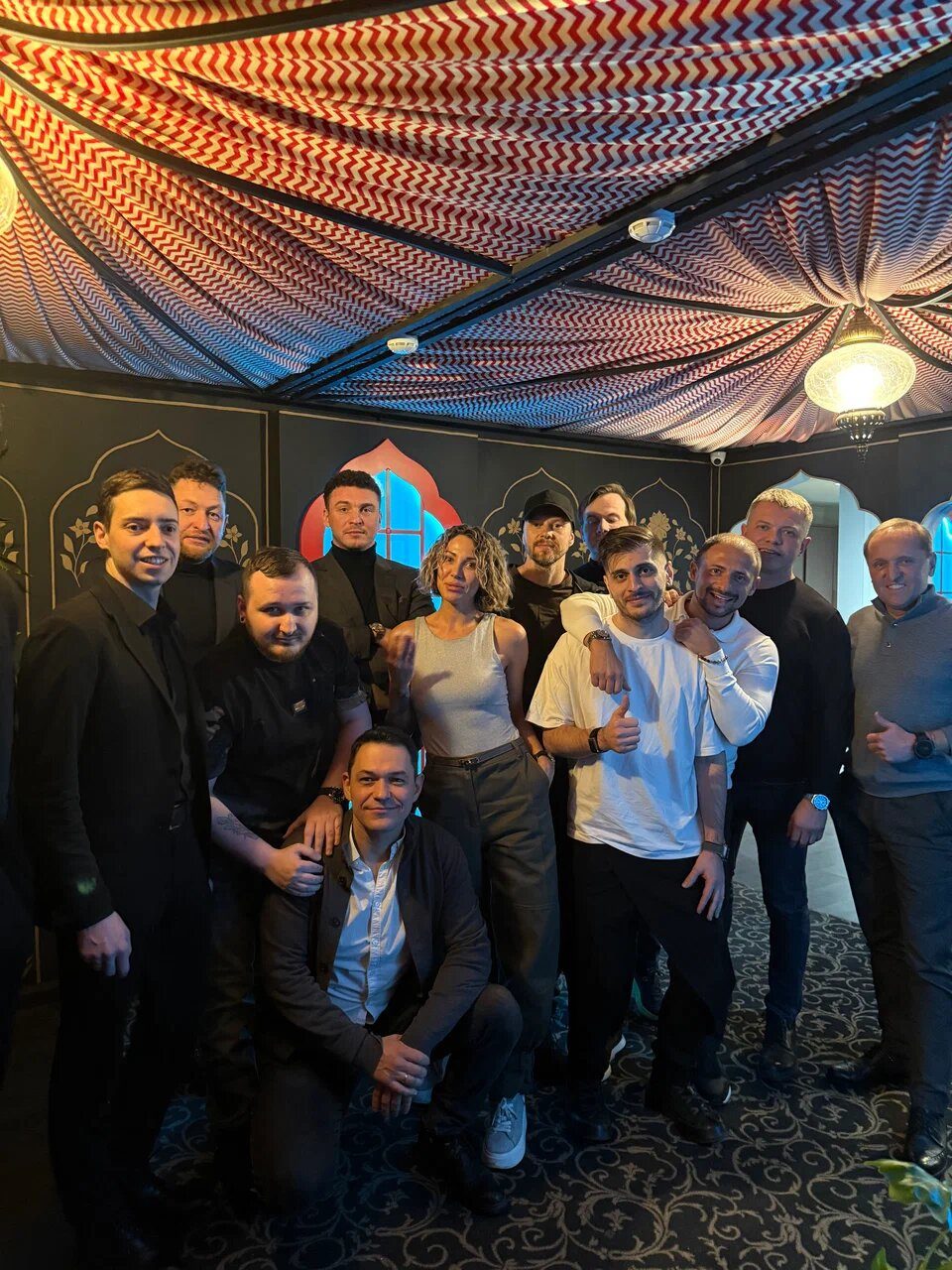 ЗА ПРЕДЕЛАМИ ВИЗИТКИ — Resident Network Club